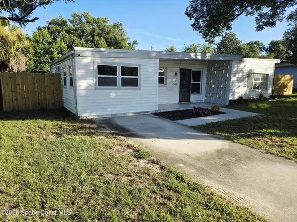1308 Moore St, Daytona Beach, FL 32114