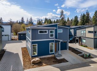 1223 30th St, Hood River, OR 97031 | Zillow