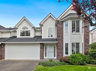 9242 S 240th Pl, Kent, WA 98030