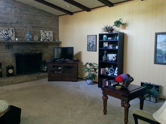 2nd image of 136 Marcone Dr