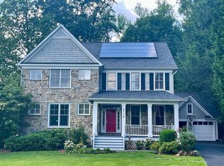 6516 76th Pl, Cabin John, MD 20818