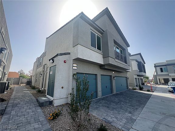 2nd image of 4230 Lemay St #1