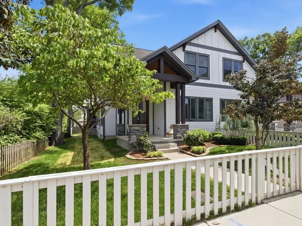 2210 Grantland Ave, Nashville, TN 37204