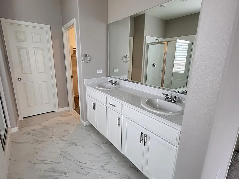 3611 E Harter Ct — Photo 12