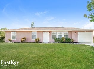 1913 NE 4th Ave, Cape Coral, FL 33909
