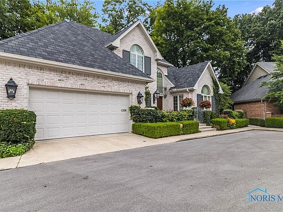 2nd image of 37 Exmoor Dr