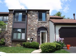382 Milford Ct, Newtown, PA 18940