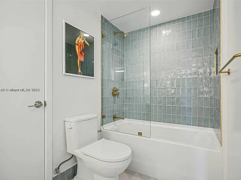 159 NE 6th St #4114 — Photo 8
