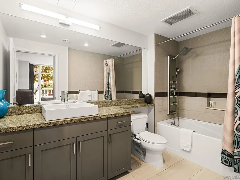 850 Beech St #307 — Photo 24