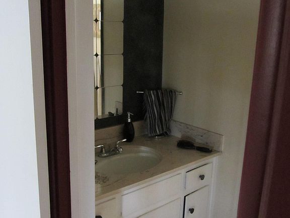5th image of 246 Kennebec Ave #3