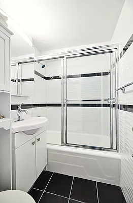 Sold by Oxford Property Group | media 4