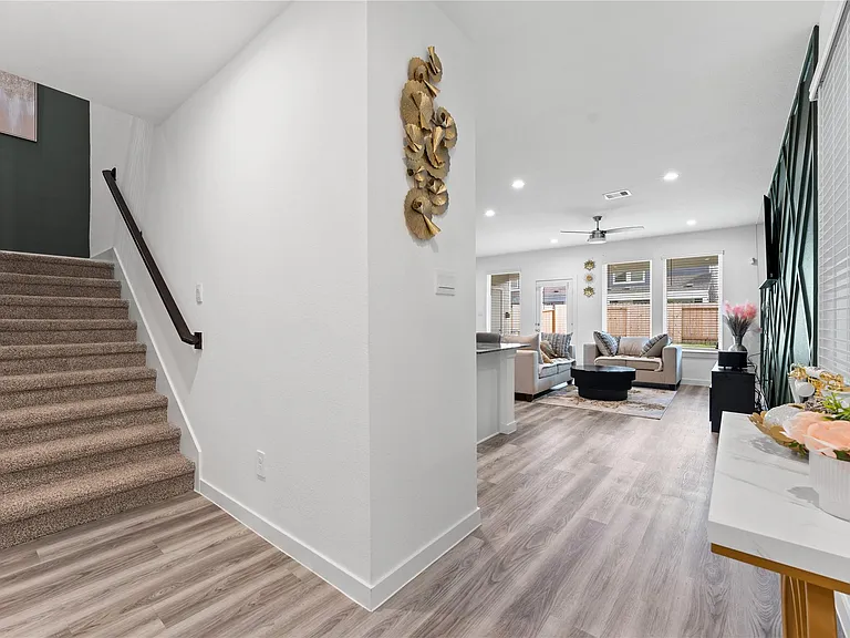 2929 Amherst Meadow Ln — Photo 2