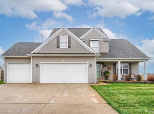 13100 River Rock Pass, Linden, MI 48451