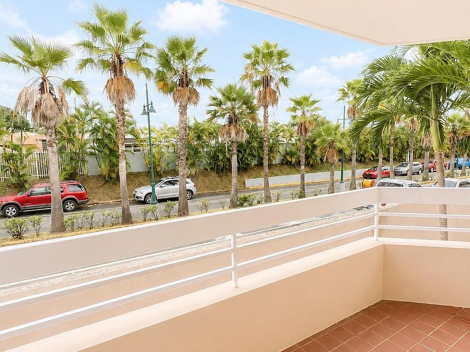 1st image of 18-18 Avenida Albolote #1503