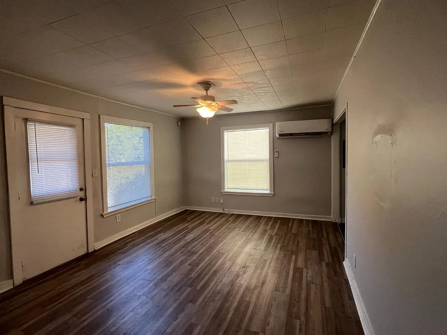 5742 Allison Ave — Photo 2