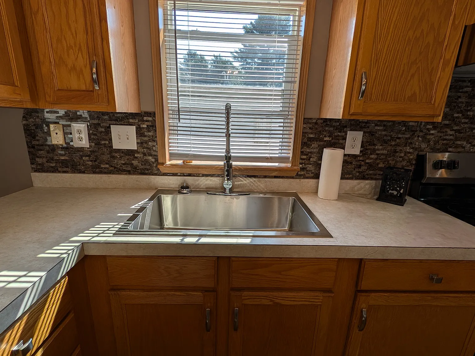 2 bed, 1000 sqft, $1,500 — Photo 3