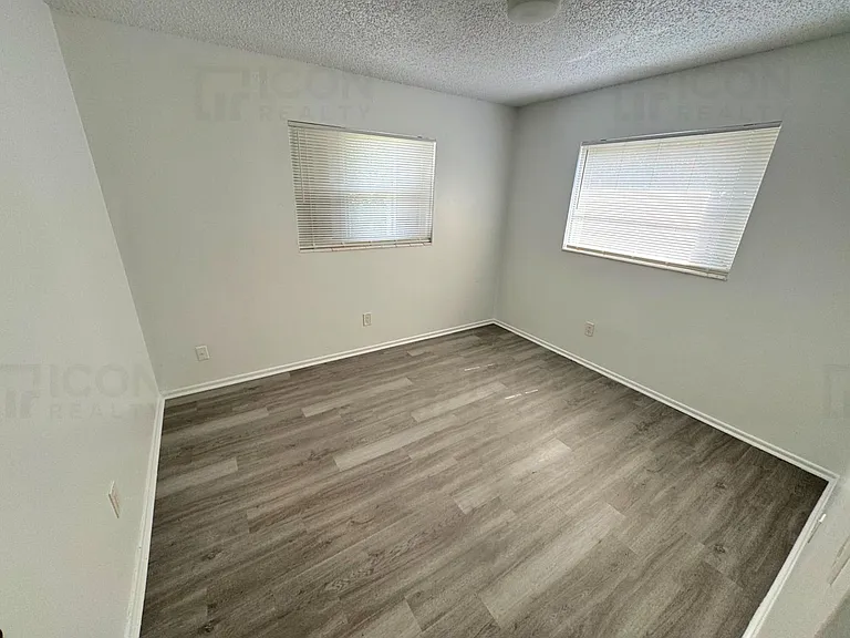 4361 NW 25th Pl — Photo 6