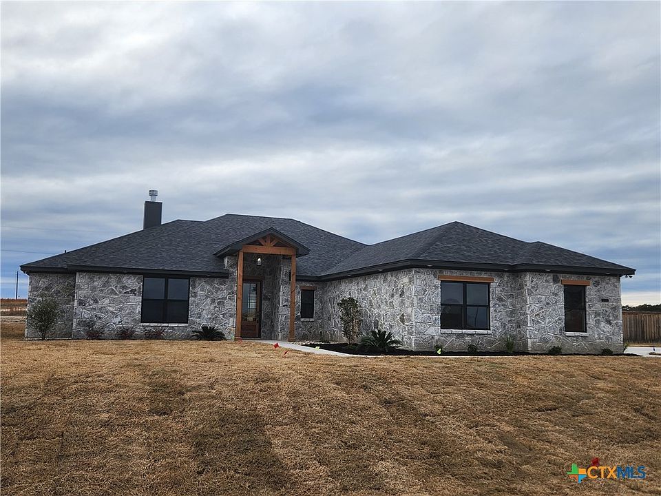 1st image of 228 Hillside Ln