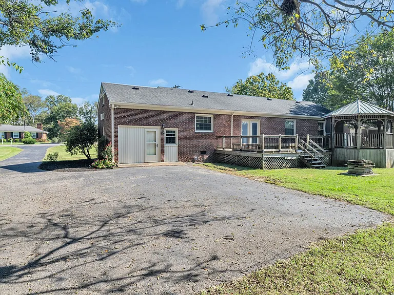 5220 Stallworth Dr — Photo 9