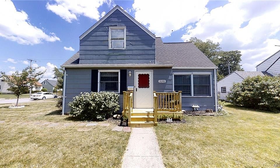 1st image of 3195 Elmwood Ave