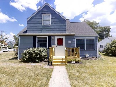 3195 Elmwood Ave, Buffalo, NY, 14217