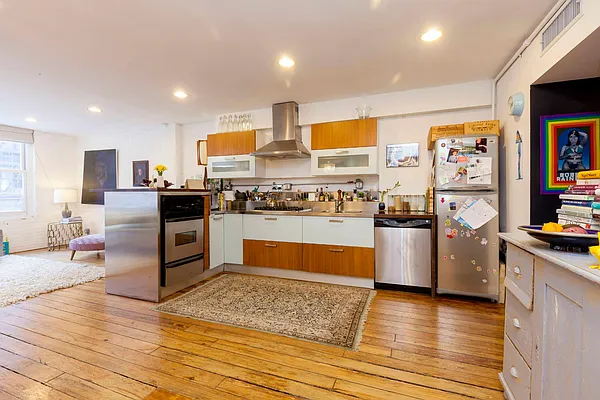 Rented by Town Residential | media 28