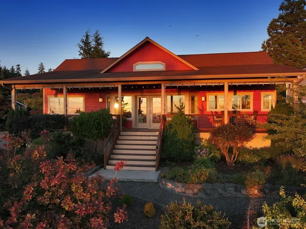 1879 Cedarcrest Avenue, Coupeville, WA 98239