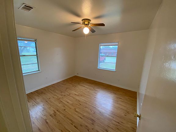 5th image of 533 S 56th St #B