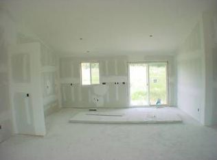 820 Beech Ln, Annandale, MN 55302