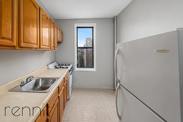 Rented by Rennit Inc. | media 4