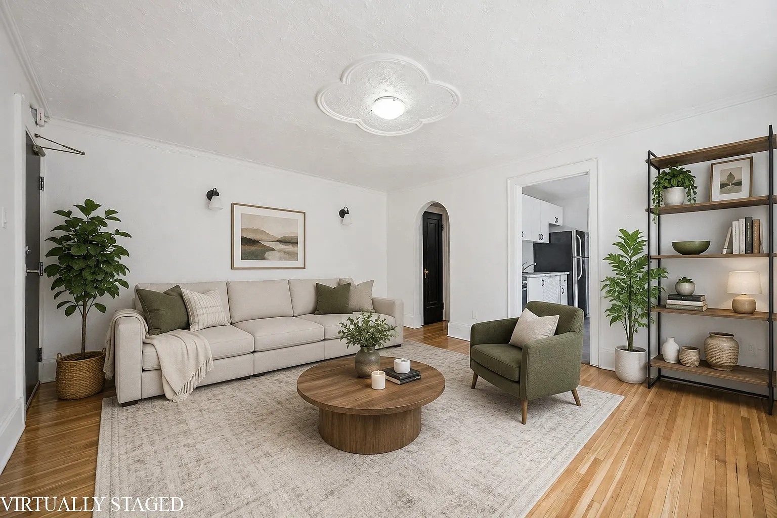 Brownstone 112 (Margaret Ave Apartments) — Photo 3