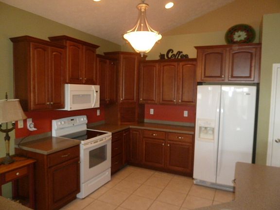 5th image of 206 Hibiscus Dr
