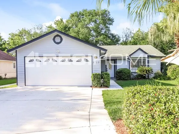 3739 Mandarin Woods Dr N, Jacksonville, FL 32223