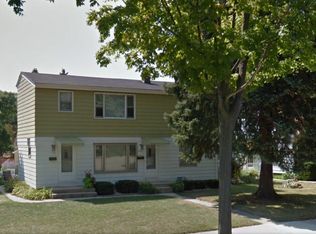 3355 N 85th St, Wauwatosa, WI 53222