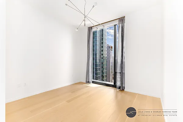 Rented by Douglas Elliman | media 40