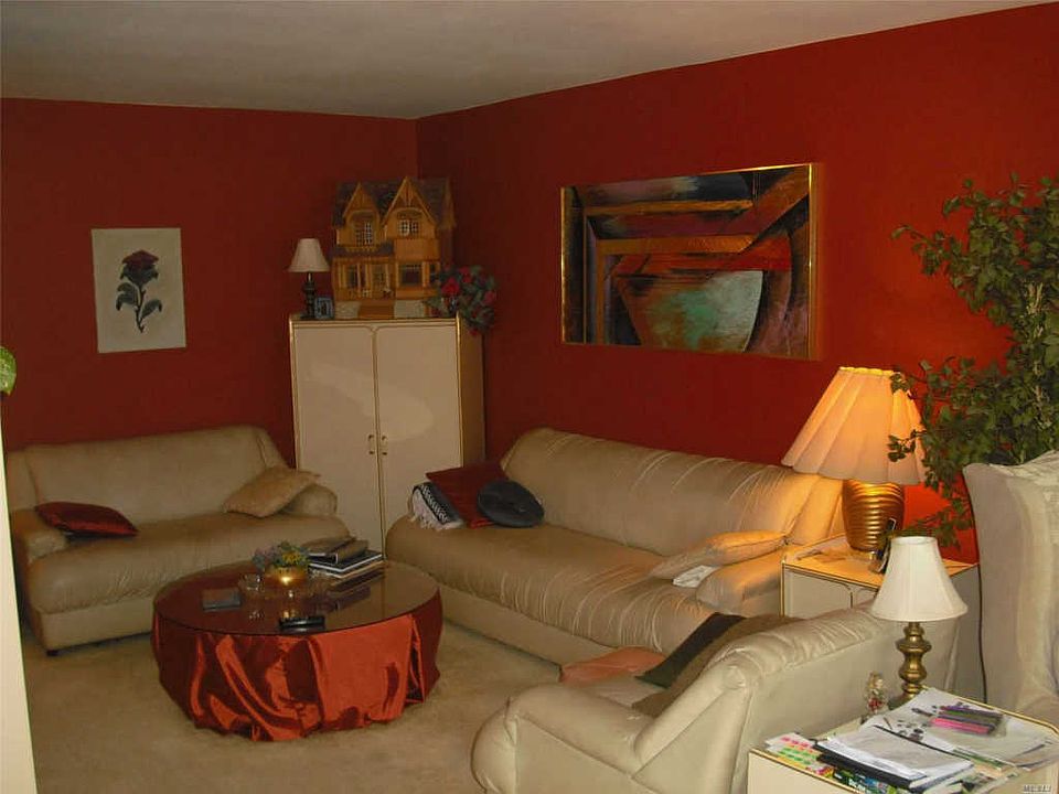 1st image of 8429 153rd Ave APT 3A
