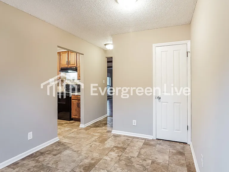 746 Pinkston St — Photo 7