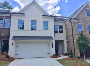 1592 Prestwick Ln, Atlanta, GA 30338
