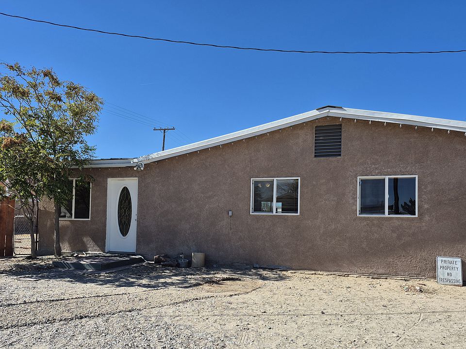 1st image of 15401 Vista Rd #B