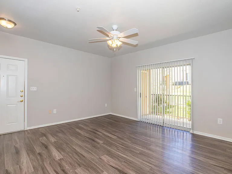 1401 S Aw Grimes Blvd — Photo 52