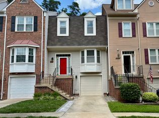 7239 Whitlers Creek Dr, Springfield, VA 22152