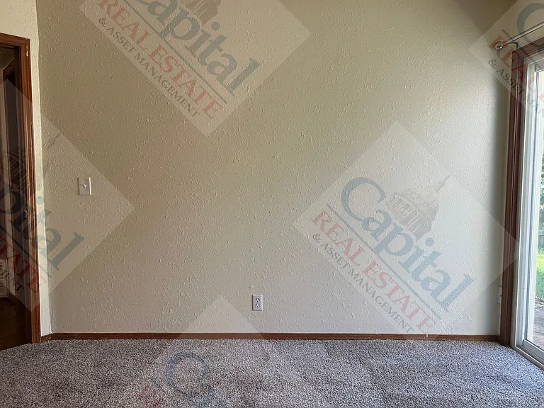 1322 Glen Oaks Ct — Photo 22