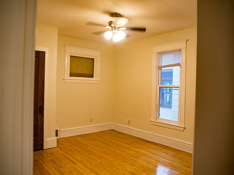 1212 Como Ave SE #3 — Photo 12