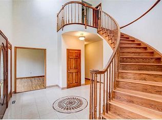 4 Orchard Hills Rd, Marlboro, NJ 07746