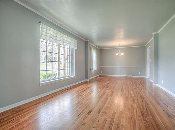 2nd image of 9145 Westbrooke Dr