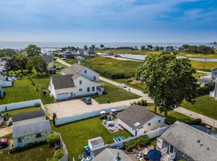 4 Pequot Trl, Old Saybrook, CT 06475