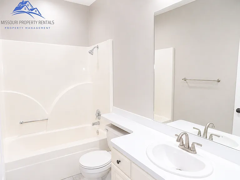 123 Oak Dr #1 — Photo 6