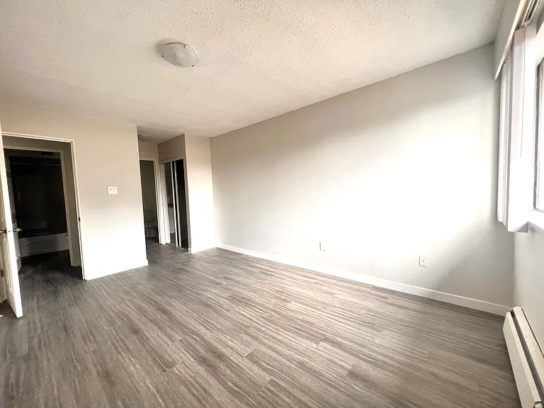 2232 McAllister Ave — Photo 10