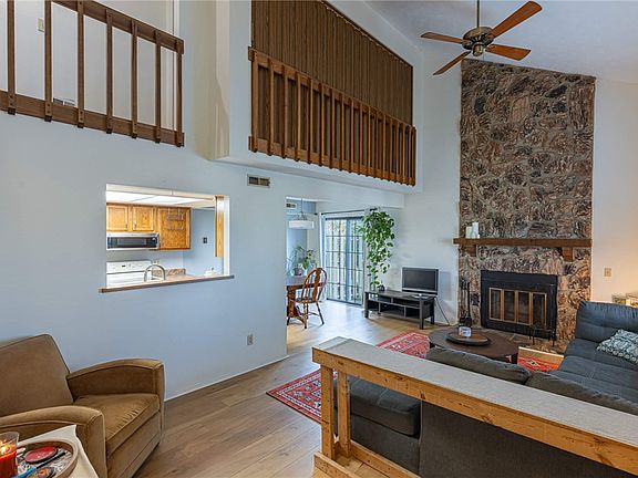 3rd image of 5399 Country Ridge Dr