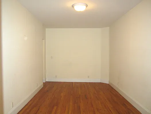 Rented by Stonecrest Realty | media 8